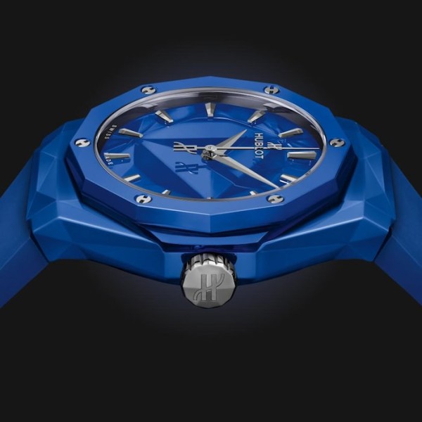 Hublot Classic Fusion Men Automatic Blue Rubber Watch 550.ES.5100.RX.ORL21